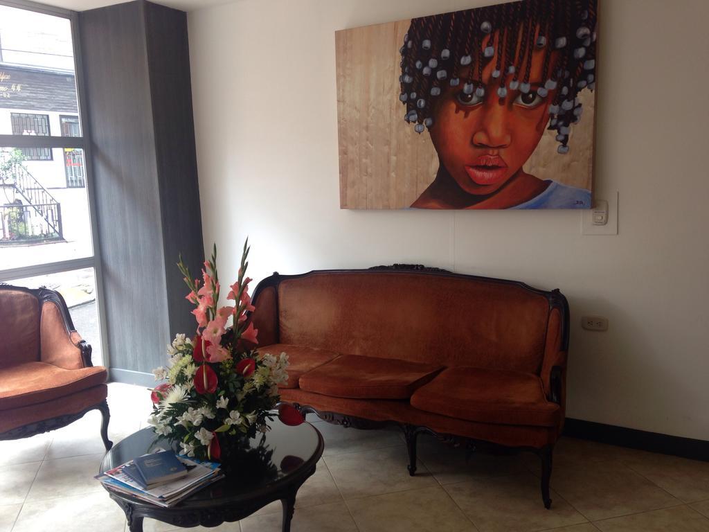 Hotel Bogota Astral ภายนอก รูปภาพ